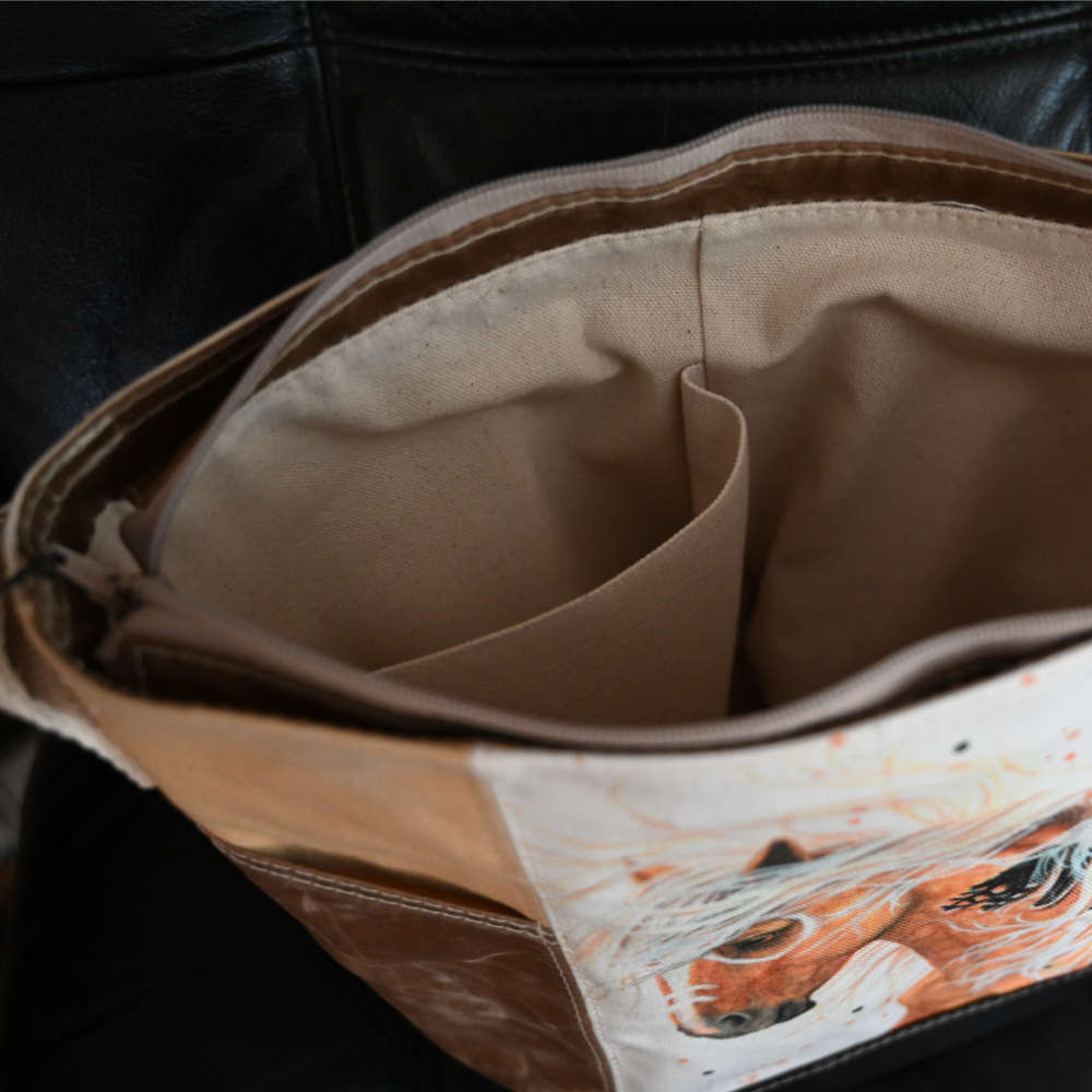 Canvas Palomino Hand bag interior
