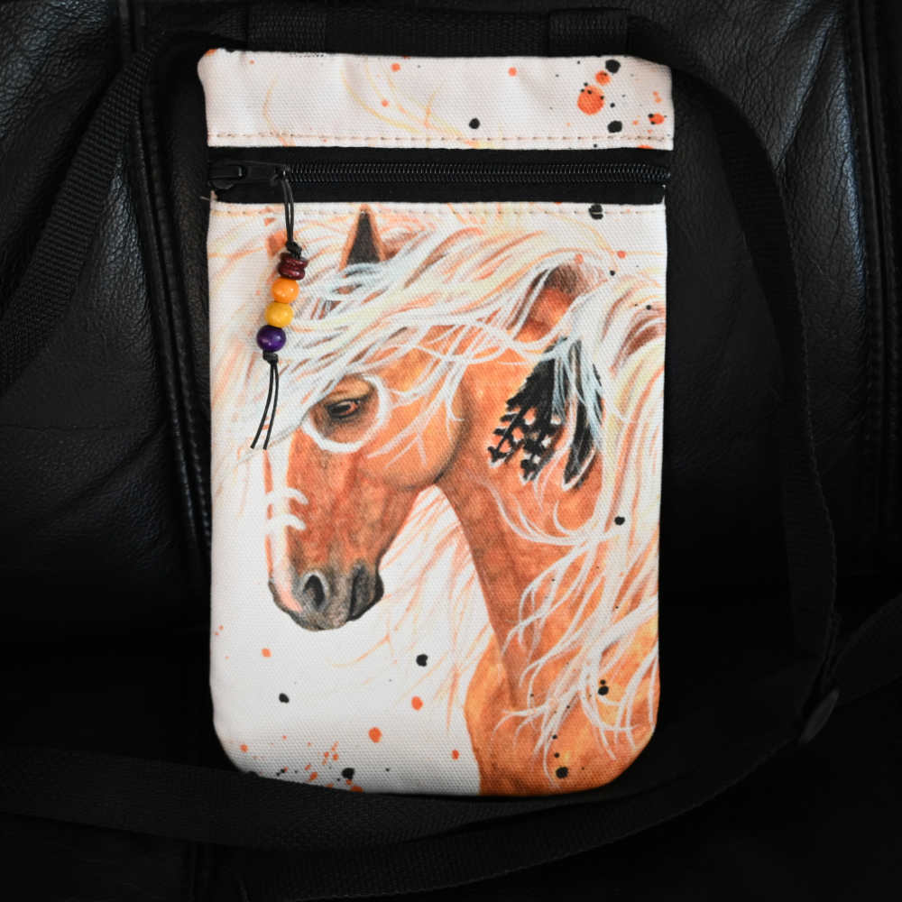 Palomino Purse front